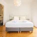 Vago Alcântara 3*