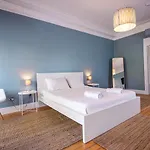 Vago Alcantara Oda ve Kahvaltı 3*