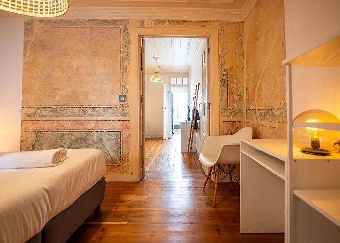 Vago Alcantara B&B 리스본