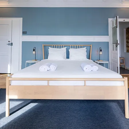 Vago Alcantara Oda ve Kahvaltı 3*