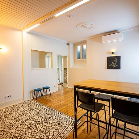 Vago Alcantara Oda ve Kahvaltı