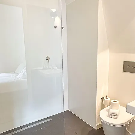 Vago Alcantara Oda ve Kahvaltı 3*