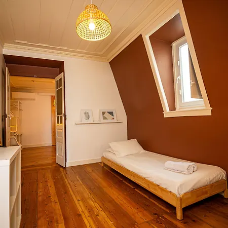 Vago Alcantara 3* Lisboa